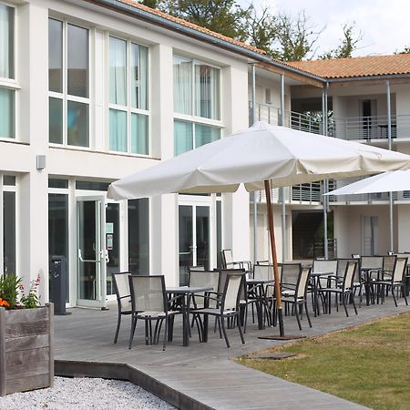 Vacanceole - Le Domaine Du Chateau - La Rochelle / Ile De Re Lagord Exterior foto