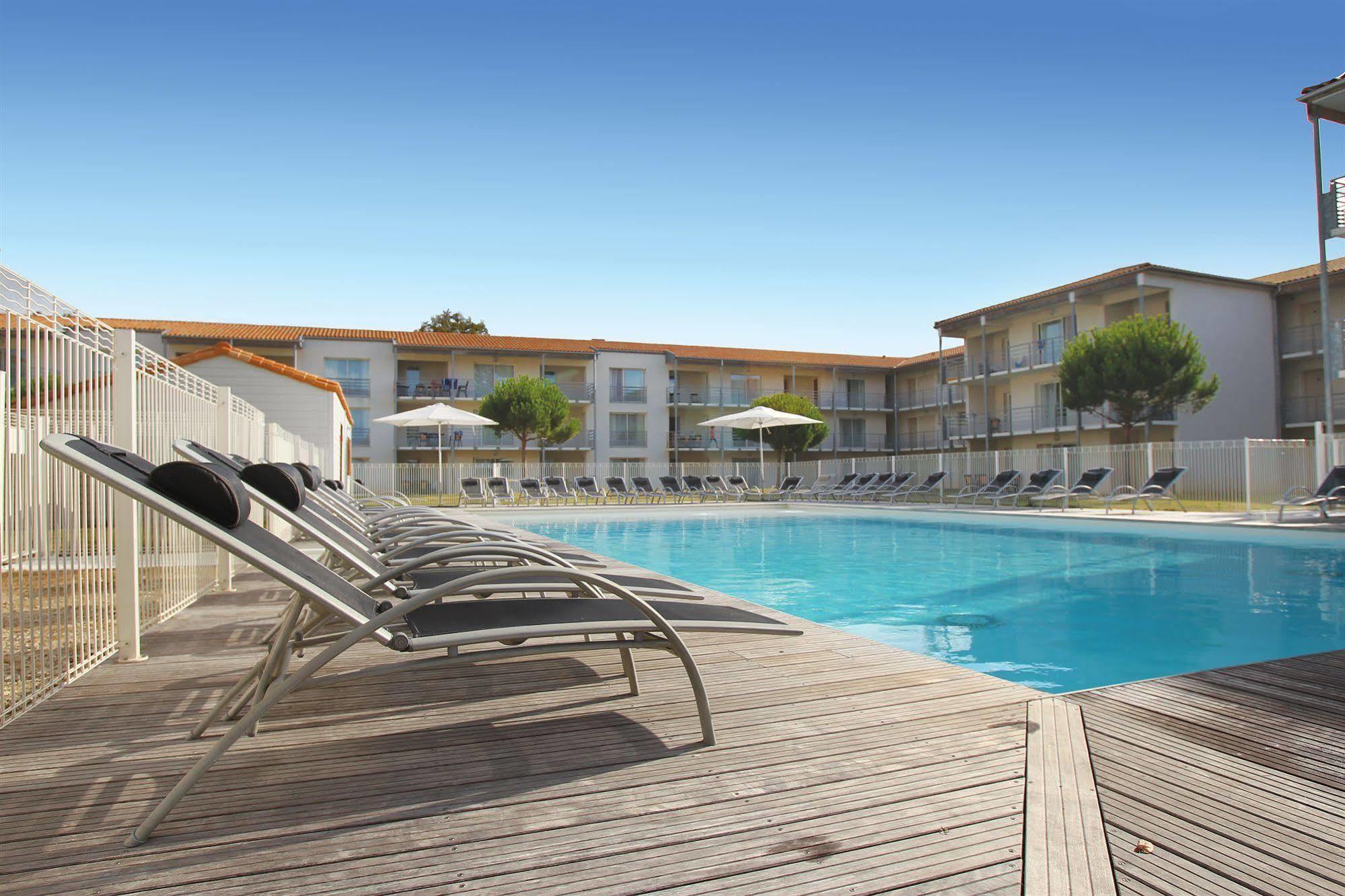 Vacanceole - Le Domaine Du Chateau - La Rochelle / Ile De Re Lagord Facilități foto